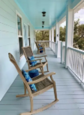 Ocean Springs Beach Vacation Getaway!  Private beach with breathtaking sunsets!