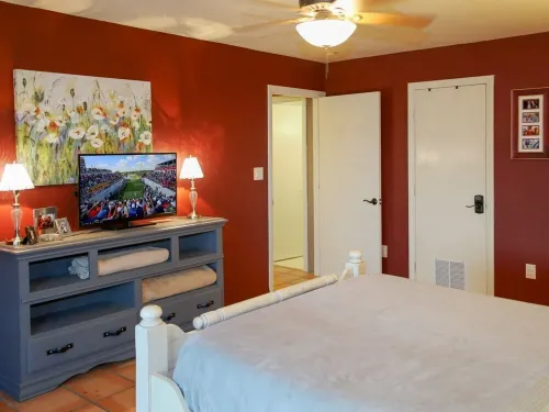 Spacious 3BR Borrego Springs Home, Walk to Downtown, Amazing Mountain Views!