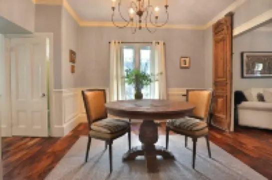 Beautiful 4 Bedroom Home in the Heart of Historic Downtown Newburyport Hotels in Newburyport