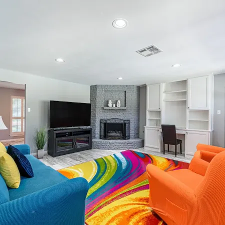 The Paris- Colorful 3BEDROOM 2BATH SFH w/Heated POOL Available
