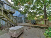 Spacious 6-Bed 3-Bath Retreat Next to park—ideal for Family & Group Getaways