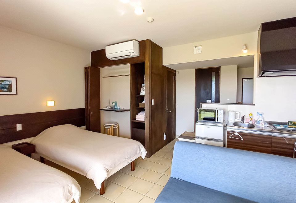 4. 테라스 이리오모..