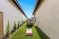 NEW Home with a POOL ! PGA WEST Signature Club, stylish 3 bedroom home sleeps 8 Hotel in zona PGA WEST Greg Norman Golf Course