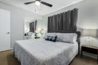 Resort Style 3BR 2BA Pool, Hot Tub, Near Waste Mgmt Open and Spring Training Hotels in Ahwatukee Foothills