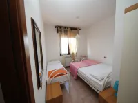 Comfortable stay close to the shore in Rosolina Mare Hotels near Delta Sports Srl
