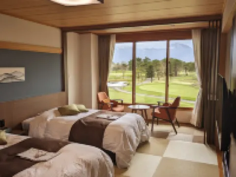 Villa the Club Shirakawa Hotels in Tenei