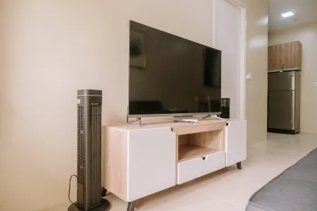 Pool & Garden Tranquility Отели рядом с достопримечательностью «Diversion 21 KTV and Resto»