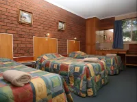 Golden Leaf Motel Hotels in Myrtleford