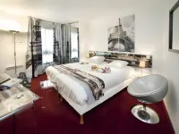 Hotel le Cardinal Rueil Centre Hotel a Bougival