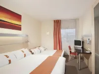 Holiday Inn Express 馬德里 - 裡瓦斯 拉斯苏埃尔特斯附近的飯店