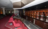 Sol Palmeras Beach - Family Hotel - Bares