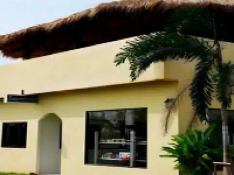 班潘廷度假村酒店 鄰近Pran Buri District的酒店