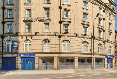 디스커버리 인 - 리즈