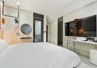 HOTELGRANDPARIS 住宿飯店