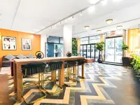 Truss Hotel Times Square Các khách sạn gần Công viên Kahuna Laguna