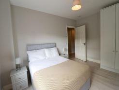 Charming 2-Bed Apartment in Dublin's Countryside