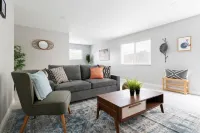 5 Mins to DT Alhambra - Homey 2BR Apt W King Bed Hotels in der Nähe von Alhambra Civic Center Library