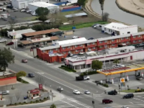 Sunstar Inn Los Banos Near I-5