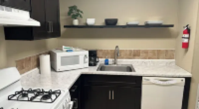 The Monroe: 2-bedroom townhome. Walk to LSU