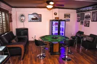 Panoramic view of Sierra Blanca and a few minutes from downtown Ruidoso.