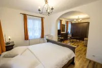 Pensiunea Rhein Hotel di Azuga