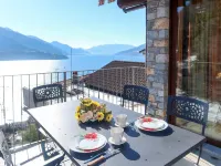 Spagnola Hotel a Gravedona ed Uniti