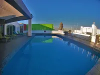 Roma Guadalajara in Downtown - Rooftop Pools