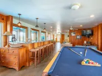 Oceanfront, Nags Head NC - 13 bedrm home w historic charm + modern conveniences