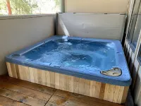 Cozy home in heart of Sunriver w/ hot tub, close to Mt Bachelor