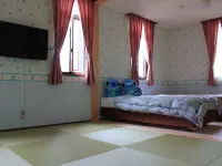 Kids Pension Fruit Juice (Awajishima) Hotels near Awaji Baikundō Head Office