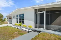 Nestled in North Port.  Updated 2 Bed / 1 Bath.