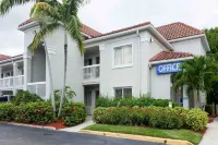 Studio 6 West Palm Beach, FL