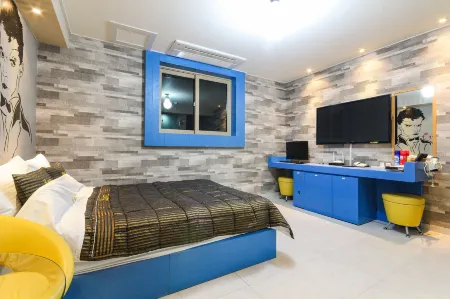 Sacheon L Self Check-in Motel Отели рядом с Аэропорт Сачхон