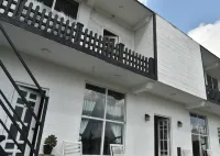 Shiny Cot Double Room with Garden View
