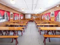 Clair Tappaan Lodge Hotels in Nevada County