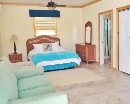 Exuma Beach Point Hotels in Great Exuma Island