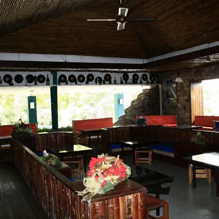 Hotel Guadaira Resort