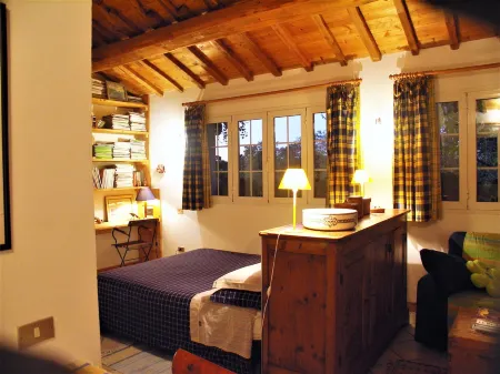 La Traversina Отели рядом с достопримечательностью «Outlet Designer Serravalle»