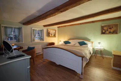 Gesindehaus Bornecke Hotel dekat Kloster Michaelstein
