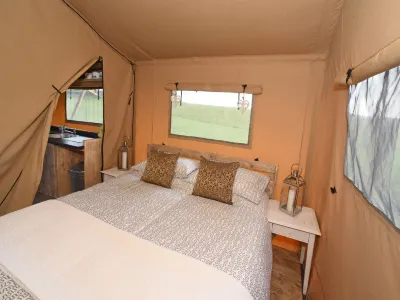 Carr's Hill Luxury Safari Tents Hotels in 