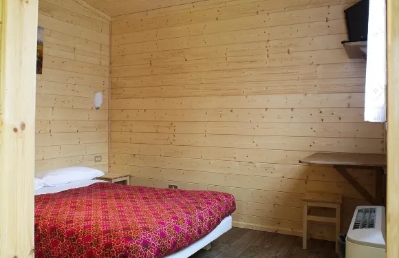 帕維亞阿格里村莊酒店