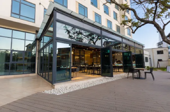 โซเมอร์เซ็ท เวสต์วิว ไนโรบี