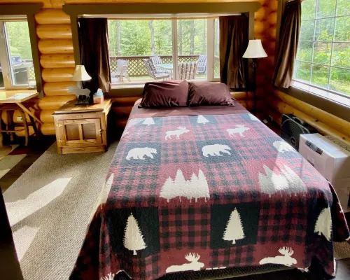 Meandering Moose Lodging Hotels in Matanuska-Susitna