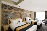 Hotel du Vieux Quebec فنادق في كيبيك سيتي