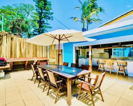 Blue River Apartments - Wooli Ocean - Waterfront Hotels in Wooli