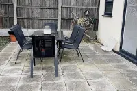 4 Bed House-Garden-Parking-15 Min Elizabeth Line Hotels in Dagenham