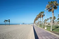 Hotel Roquetas El Palmeral by Pierre & Vacances - Пляж