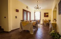 Room & Breakfast la Dimora Hotels in Sulmona
