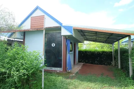 Khuan Pron Holiday Home