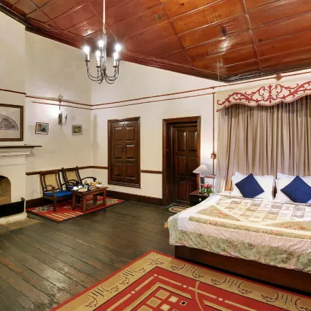 Hotel Chevron Rosemount, Ranikhet